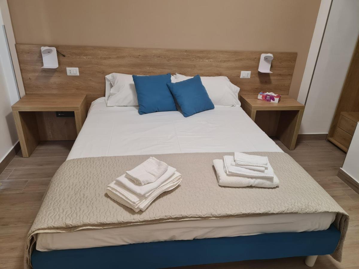 B&B Al Quadrato Скалея Экстерьер фото