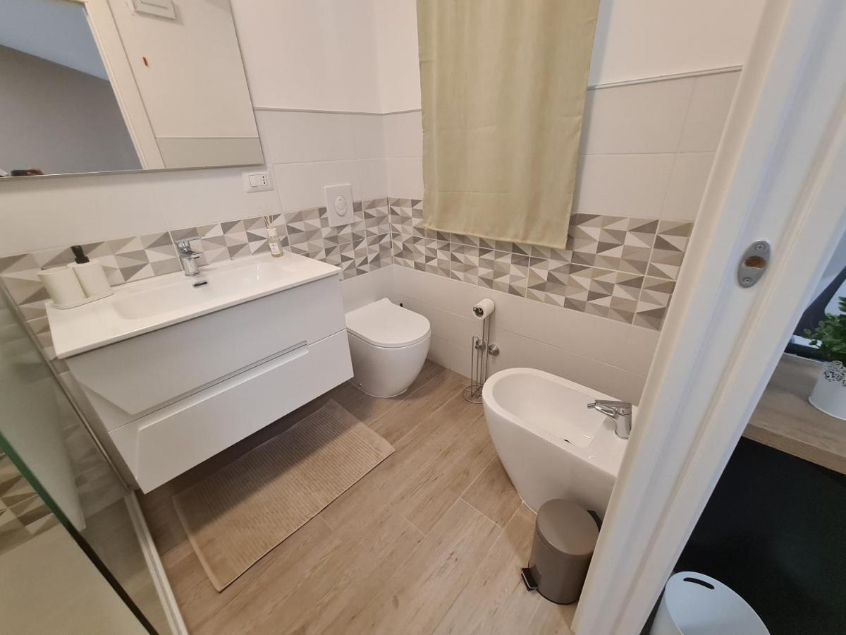 B&B Al Quadrato Скалея Экстерьер фото